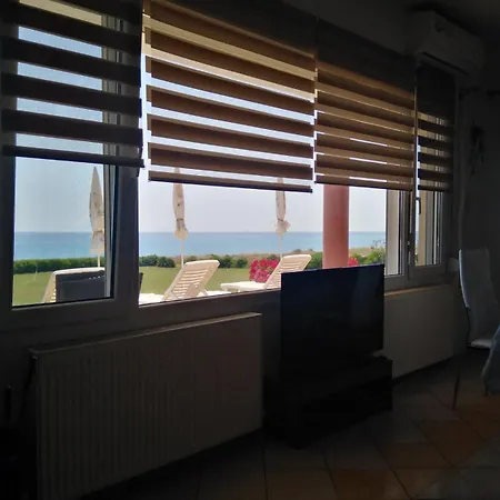 Maronia Villa *
